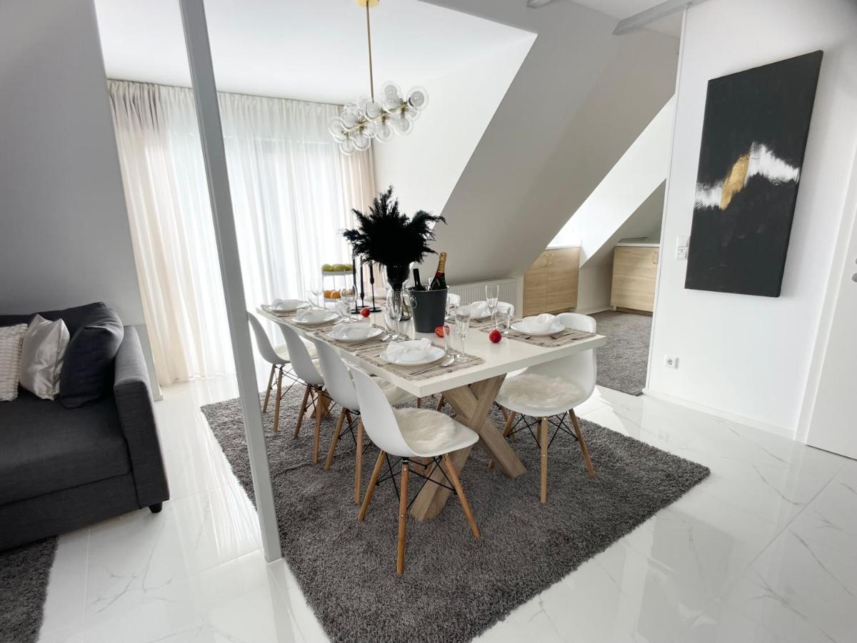 M-Style 04 Apartment Mit Balkon Und Gasgrill, 24H Self-Check-In, Free Parking, Netflix 뉘른베르크 외부 사진